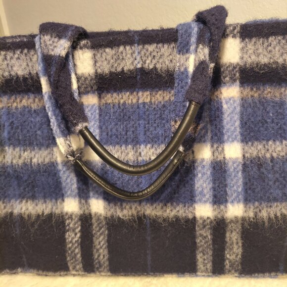 H&M Plaid Wool Tote Bag – Blue, Navy & White Check | Cozy Winter Purse - Picture 4 of 7
